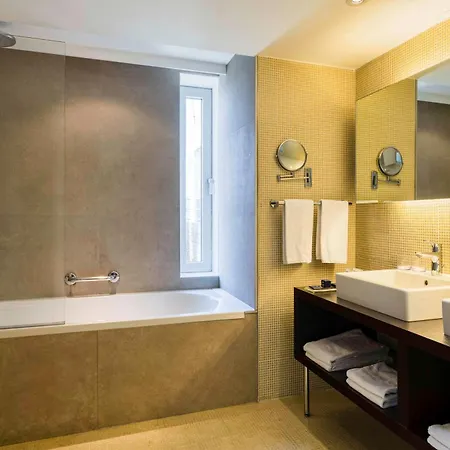 Szálloda Park By Radisson Centre 3*